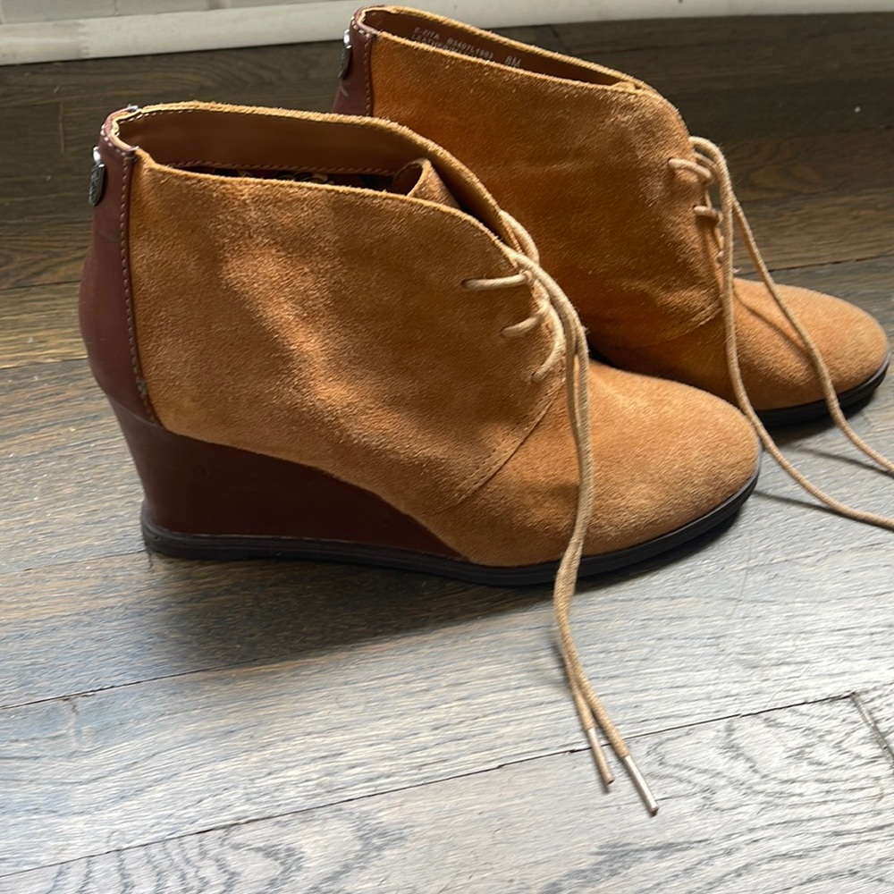 Suede short boots